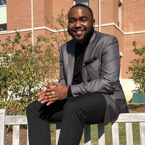 Meet your Posher, Anthony